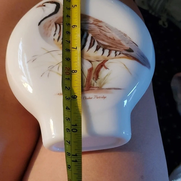 Vintage Arthur Singer Milk Glass Bird Decanters - Picture 10 of 10